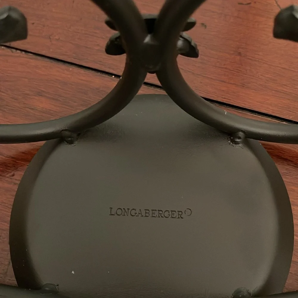 Longaberger candle holder - excellent condition. - Picture 2 of 2